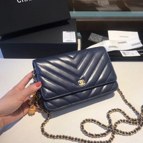 Geantă de umăr Chanel WOC Original din piele de oaie cu clapă D33814 Albastru regal