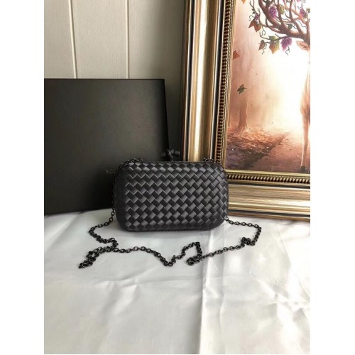 Clutch din satin cu noduri și finisaje din piele de șarpe BOTTEGA VENETA 62548 gri închis