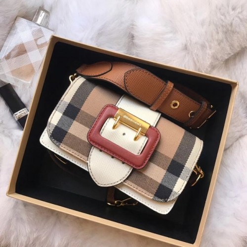 Geantă crossbody din piele BURBERRY Hampshire vintage check 24581 albă