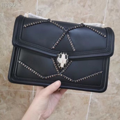 Geantă de umăr din piele BVLGARI Serpenti Forever 288656 neagră