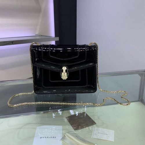 Geantă de umăr BVLGARI Serpenti Forever din piele metalizată 34559 neagră