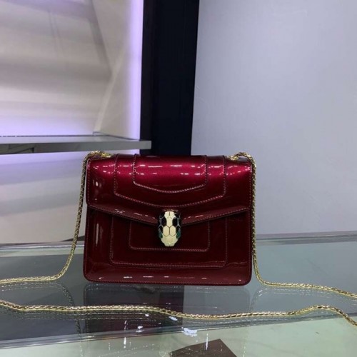 Geantă de umăr BVLGARI Serpenti Forever din piele metalizată 34559 fuchsia
