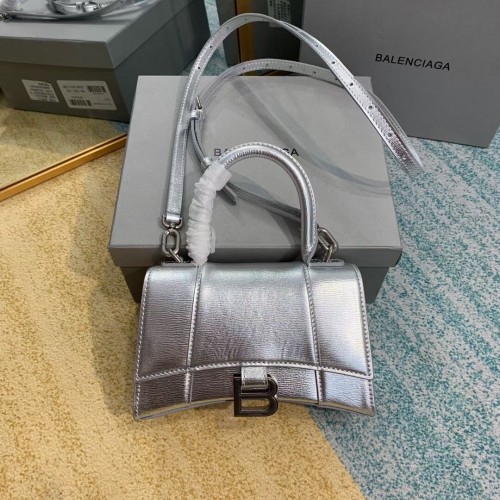 Geantă Balenciaga Hourglass XS cu mâner superior, piele de vițel lucioasă, 28331 argintie