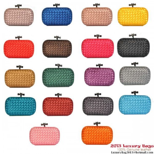 Clutch-uri Bottega Veneta 8651S Intrecciato Silk Stretch Knot
