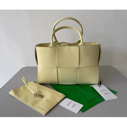 Bottega Veneta ARCO TOTE 652867 galben