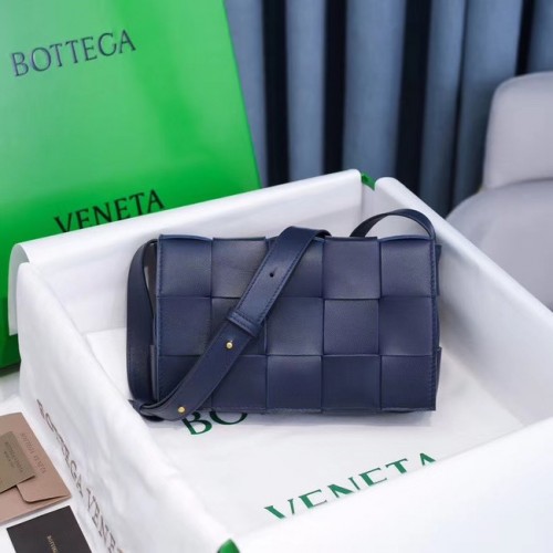 Bottega Veneta GEANTĂ CASETĂ 578004 Albastru regal