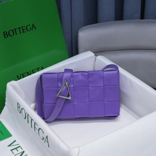 Bottega Veneta CASETTE 018101 Lavandă