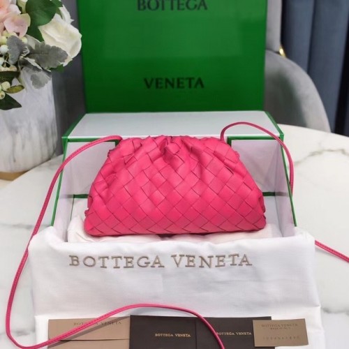 Bottega Veneta MINI POCH 585852 trandafir