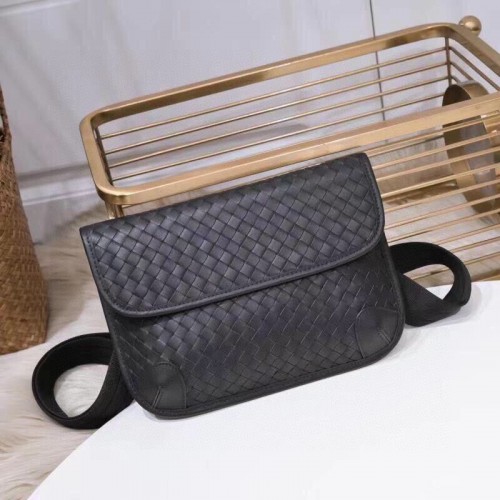 Geantă de piept bărbătească Bottega Veneta Original din piele 6801-4 neagră