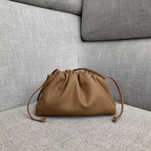 Geantă de umăr Bottega Veneta din piele de oaie 1189 Camel