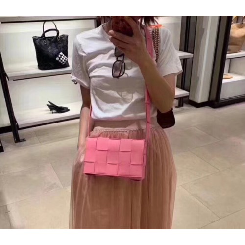 Bottega Veneta Geantă de piele de oaie Țesătură Original Leather 578004 roz