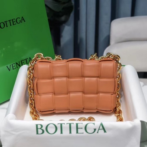 Bottega Veneta THE CHAIN CASSETTE Livrare rapidă 631421 maro