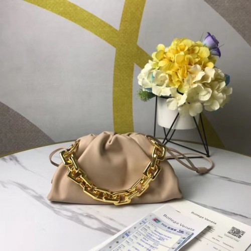 Bottega Veneta PUNGĂ MINI CU LANȚ 620229 MIGDALE