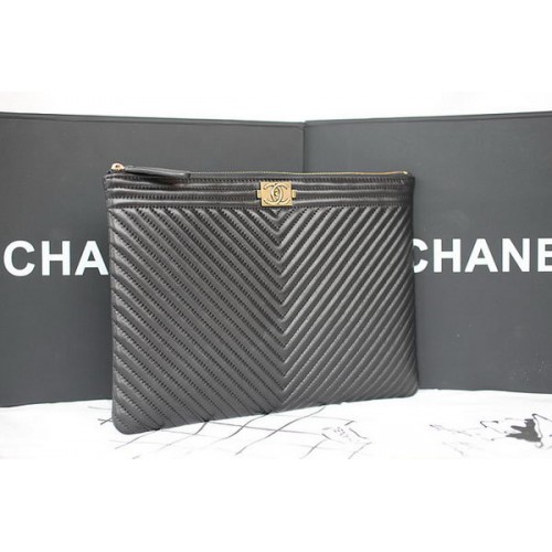 Clutch Chanel Chevron din piele de oaie neagră pentru băieți A69253