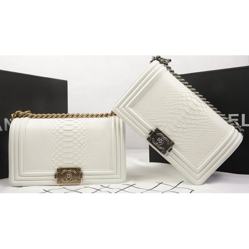 Geantă Chanel cu clapă pentru băieți, piele originală de piton A67025 OffWhite