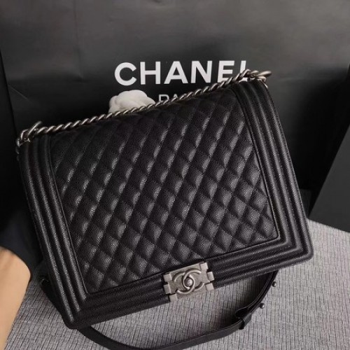Geantă de umăr Chanel Flap Boy, neagră, model original Cannage A67087, argintie