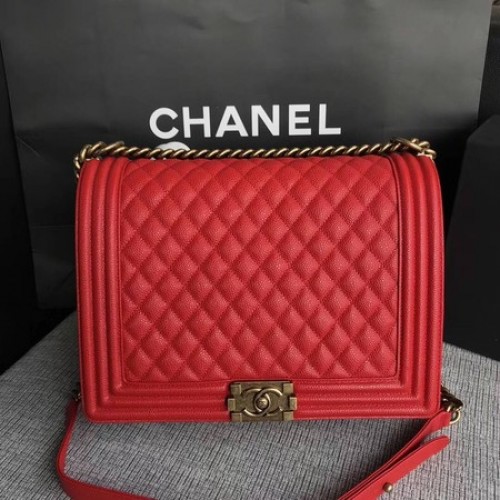 Geantă de umăr Chanel Flap Boy, roșie, model original Cannage A67087, aurie