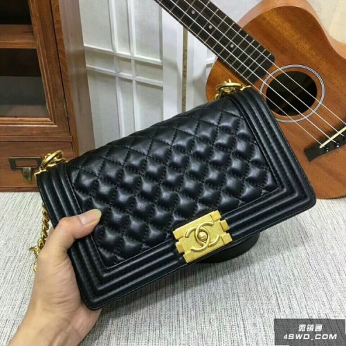 Geantă de umăr Chanel Flap pentru băieți, piele de oaie 67086A neagră