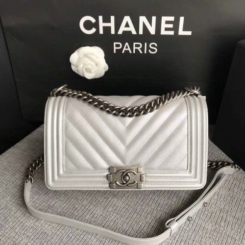 Geantă Chanel Original Chevron Leather 67086 Alb pentru băieți