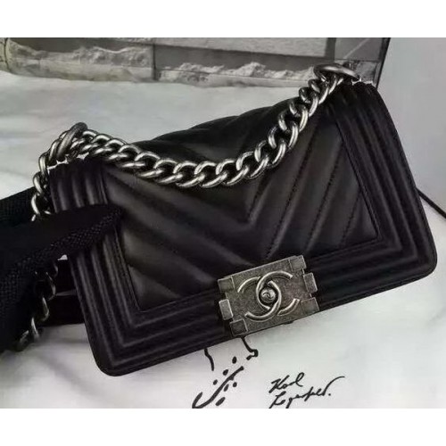 Geantă Chanel mini cu clapă pentru băieți, piele de oaie Chevron originală A5707 Negru