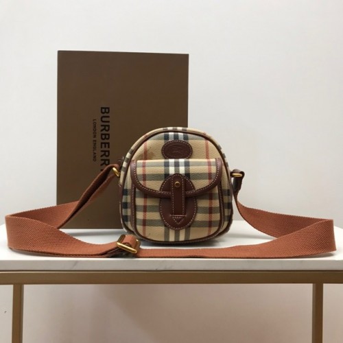 Geantă de umăr din piele BurBerry 80115 Wheat