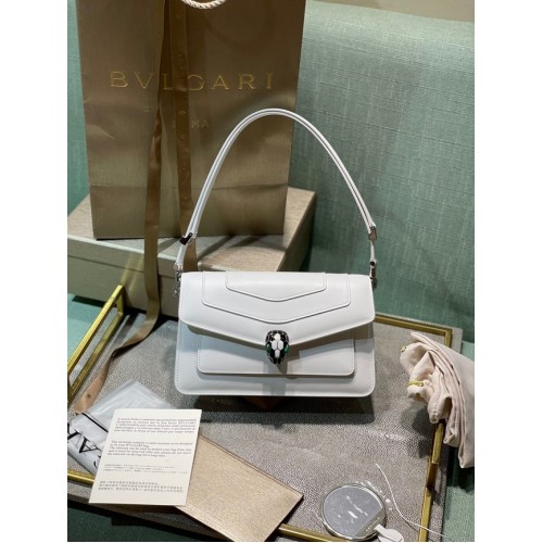 Geantă mică crossbody din piele Bvlgari Serpenti Forever 292104 albă