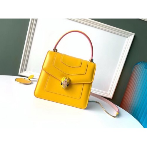 Geantă mică crossbody din piele Bvlgari Serpenti Forever 70736 galbenă