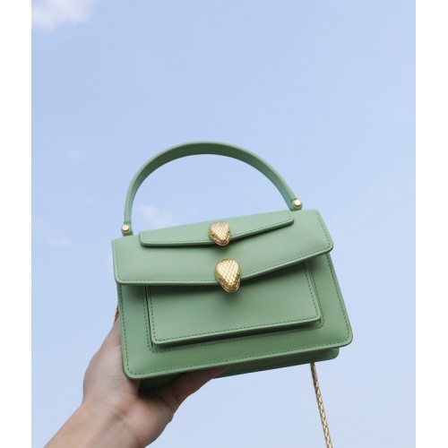 Geantă mică crossbody din piele Bvlgari Serpenti Forever B21076 verde deschis