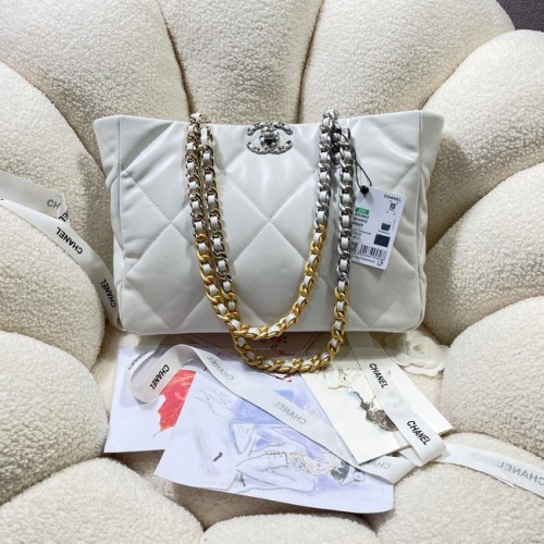CHANEL 19 SAC DE CUMPĂRĂTURI 3660 alb