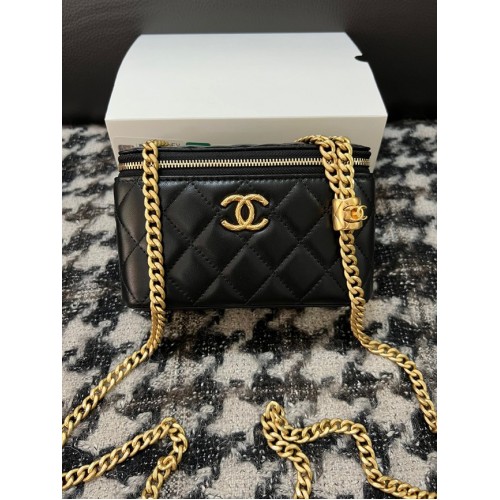 CHANEL TOALETĂ CU LANȚ 68106 Negru