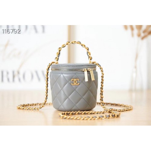 Șervețel CHANEL VANITY CU LANȚ Piele de miel Metal auriu AS2873 gri