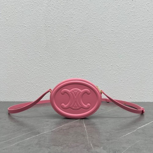 Celine GEANTĂ OVALĂ CUIR TRIOMPHE DIN PIELE DE VIȚEL NETEDĂ 198603 roz