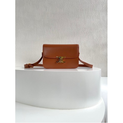 Celine TEEN TRIOMPHE GEANTA PIELE DE VIȚEL MINERAL C8006 Maro