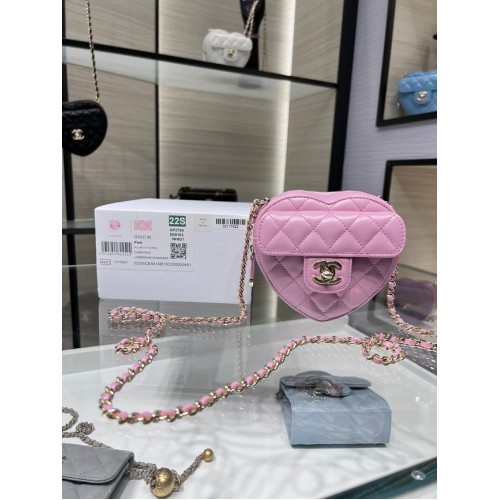 Geantă Chanel 2022S Love Heart mini din piele de miel cu lanț crossbody AO2784 roz