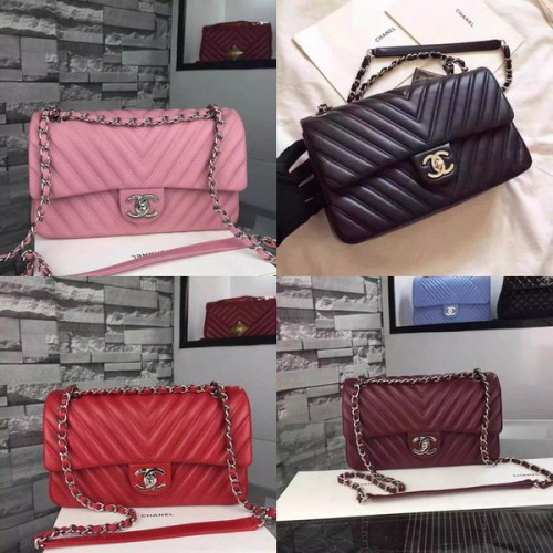 Geantă Chanel 2.55 Series Flap Bag din piele de miel Chevron A5378