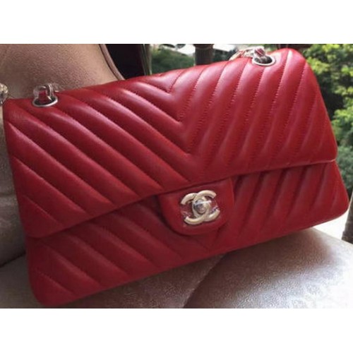 Geantă Chanel 2.55 Series Flap, piele de miel roșie Chevron A01112, auriu/argintiu
