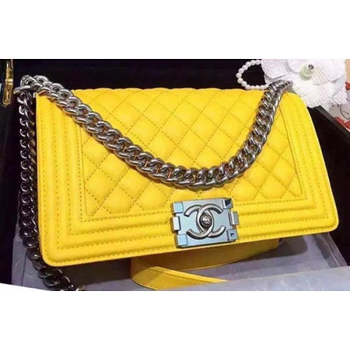 Genți de umăr Chanel Boy Flap din piele de căprioară A67086 galbene