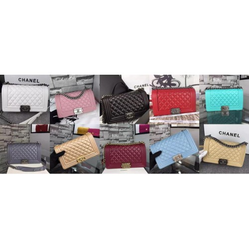 Genți de umăr Chanel Boy cu clapă, piele originală A5708