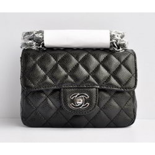 Geantă Chanel Classic Black Caviar cu lanț argintiu și clapă matlasată
