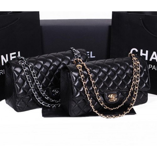 Geantă Chanel Classic Flap 1113 din piele de oaie neagră
