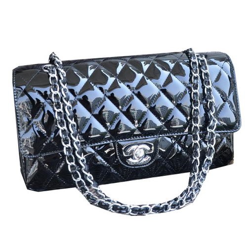 Geantă Chanel Classic Flap neagră din piele lăcuită CHA1113 argintie