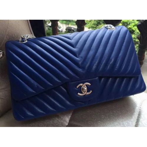 Geantă Chanel Classic Flap, piele de oaie albastră, cu model chevron, matlasată, A1113, argintie