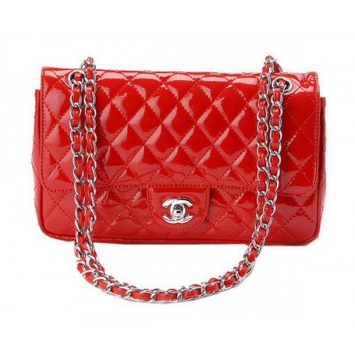 Geantă Chanel Classic Flap din piele patentată CHA1113 Roșie