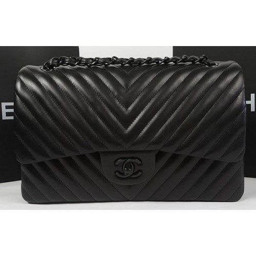 Geantă Chanel Classic Flap din piele de oaie cu model chevron, A1113, neagră