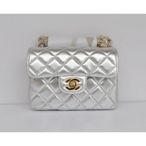 Geantă Chanel Classic Light Silver Lamb Skin Golden Chain Flap Matlasată