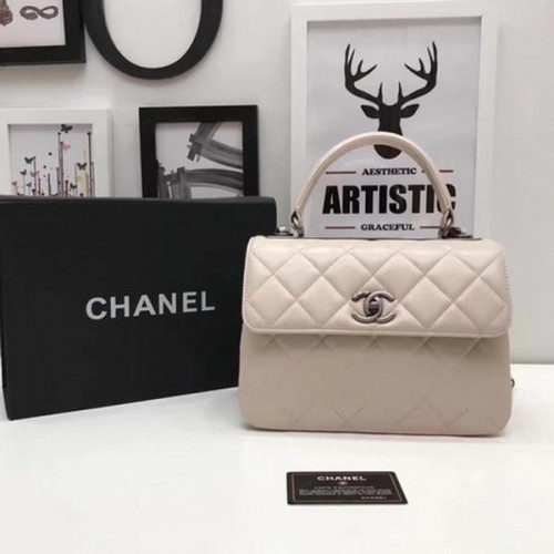 Geantă Chanel Classic cu mâner superior, culoare caisă, din piele de oaie A92991 argintie