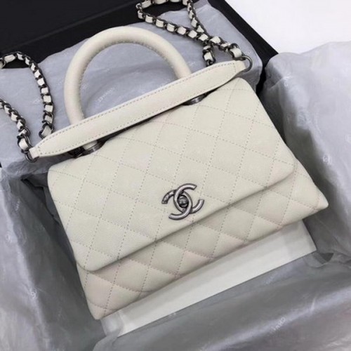Geantă Chanel Classic cu mâner superior, albă, model Cannage, A92290, argintie