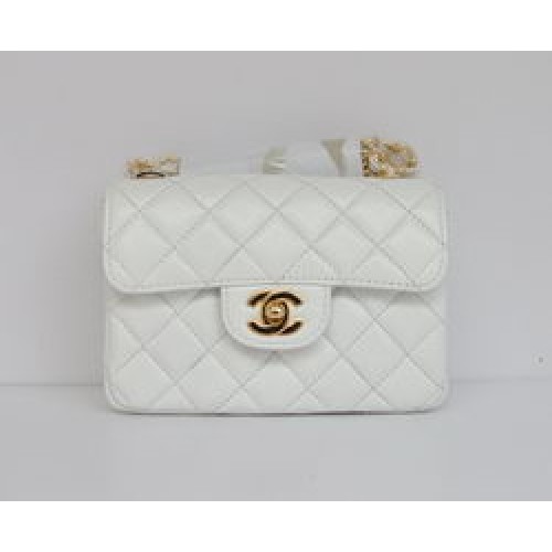Geantă Chanel Classic White Lambskin Golden Chain Matlasată cu Clapă 1115
