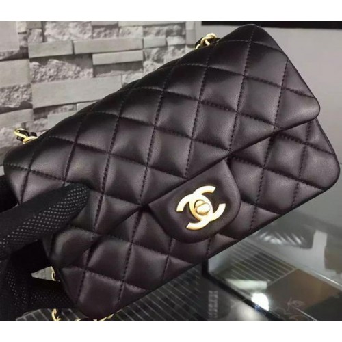 Geantă Chanel Classic mini cu clapă neagră din piele de oaie A67350 aurie