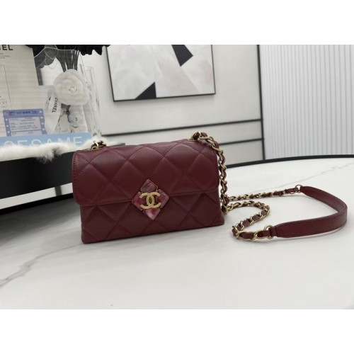 Geantă de umăr Chanel cu clapă din piele de miel AS2556 Burgundy